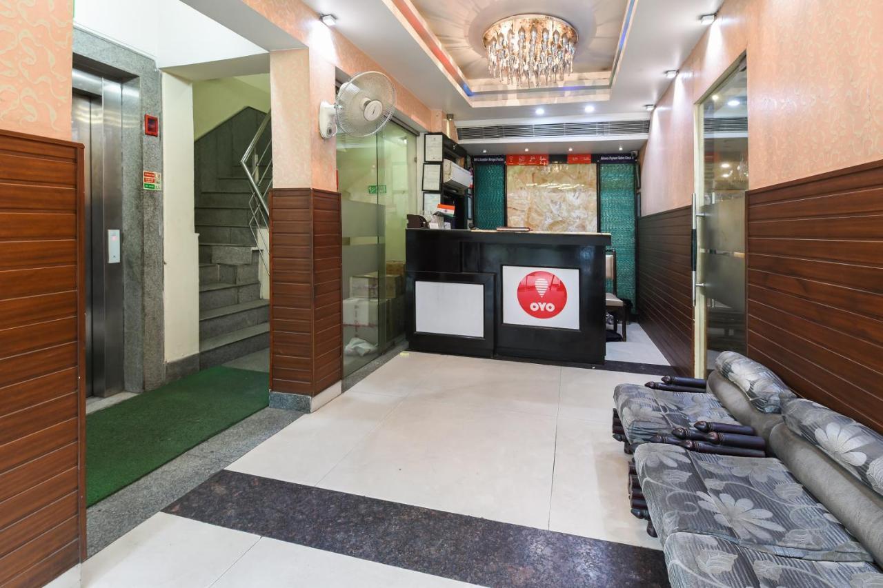 Oyo Flagship 18940 Hotel Swathi New Delhi Ngoại thất bức ảnh
