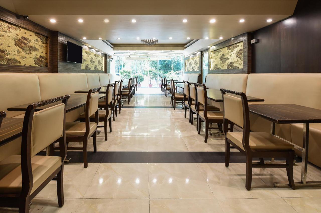 Oyo Flagship 18940 Hotel Swathi New Delhi Ngoại thất bức ảnh